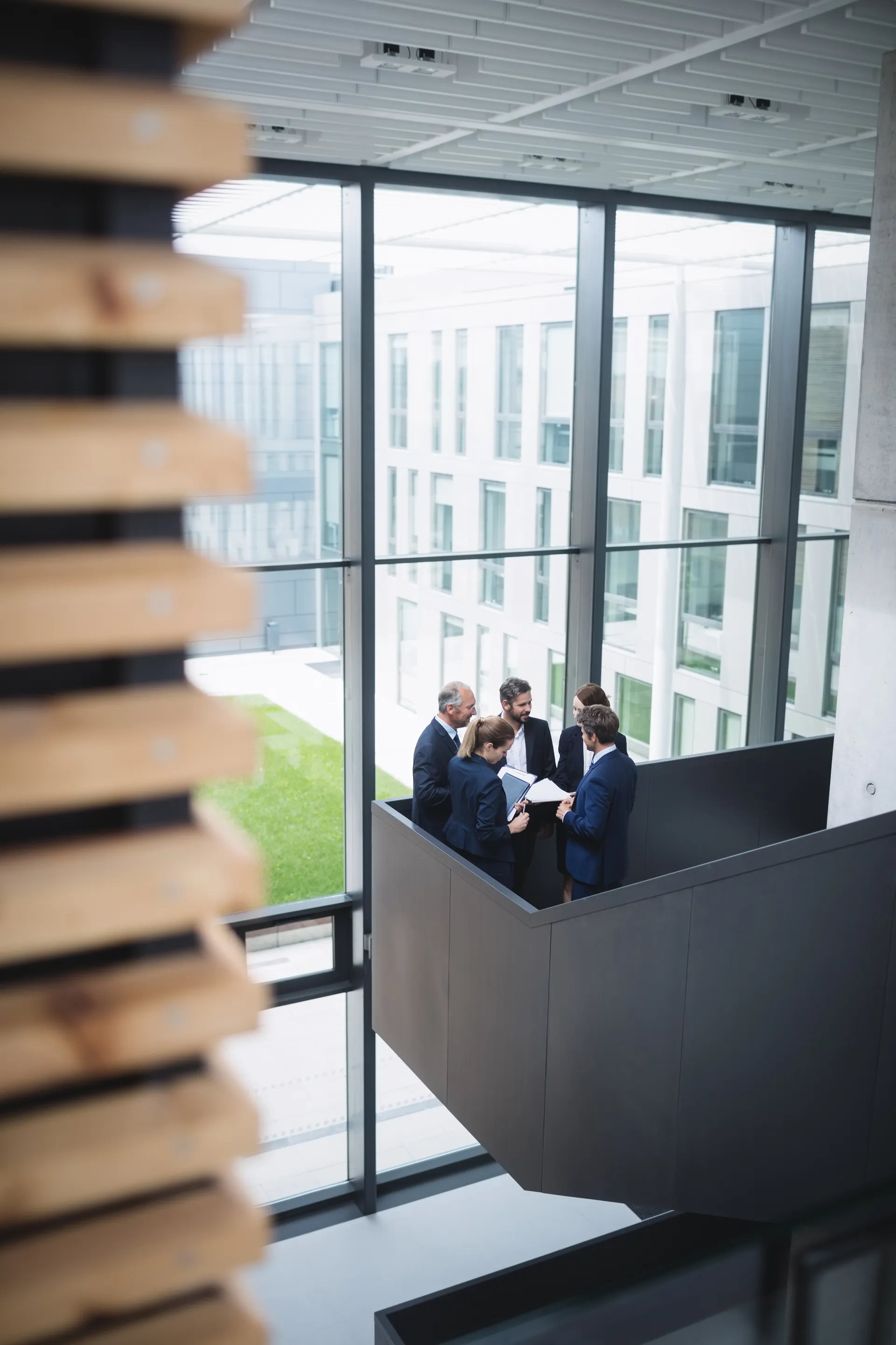 Über Vertex Sales Büro